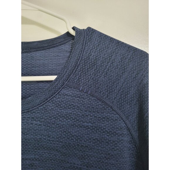 LULULEMON Men's SZ XL Long Sleeve Navy Blue Shirt Performance Athleisure Activew - Picture 3 of 10